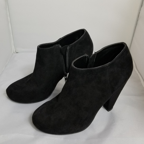 Mix No. 6 Creek Black Suede Ankle Booties Heels - Picture 2 of 8